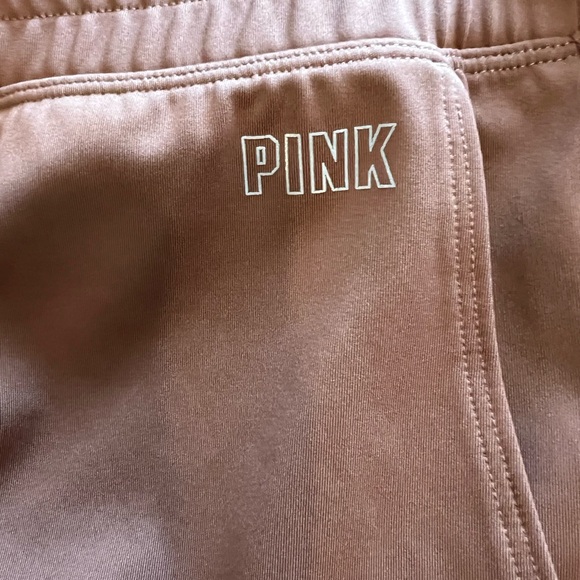 PINK active jogger in brown. - Picture 5 of 6